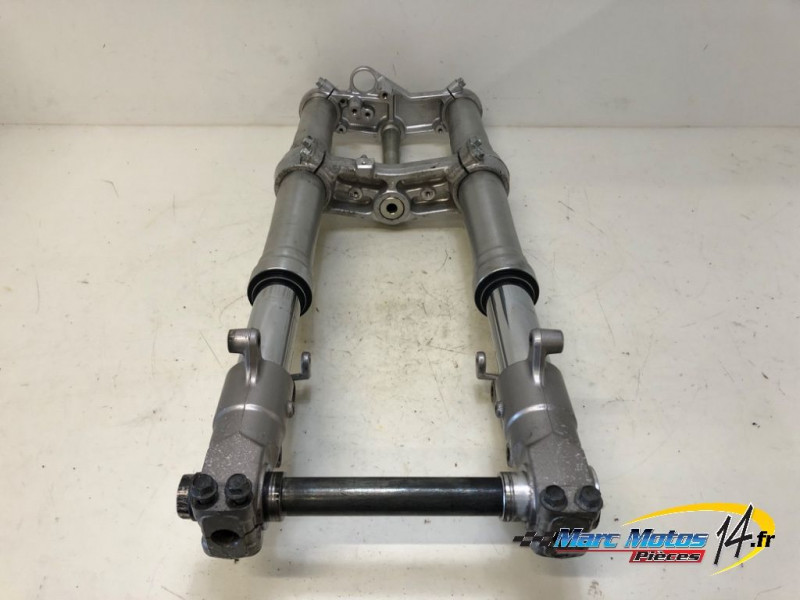 FOURCHE COMPLETE SUZUKI 1000 TLR 2001