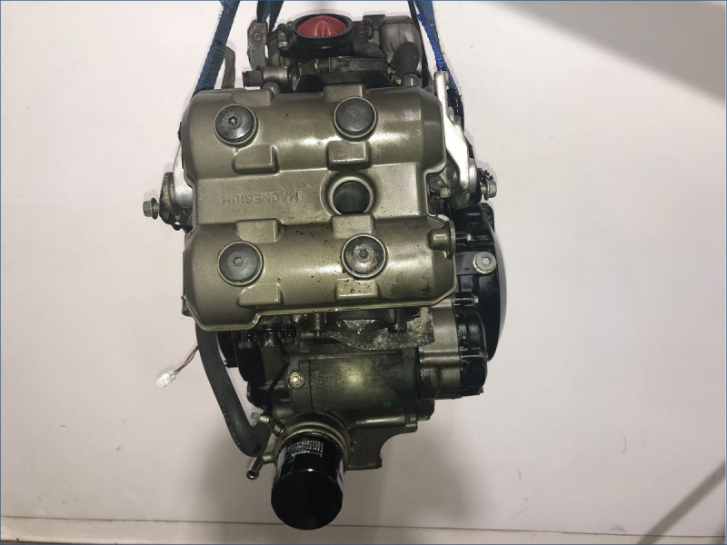 MOTEUR SUZUKI 1000 TLR 2001