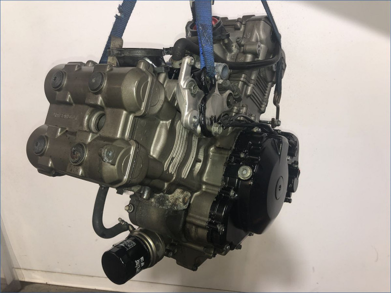 MOTEUR SUZUKI 1000 TLR 2001