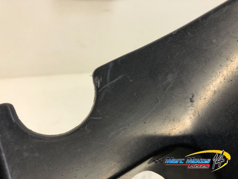 V DE CARENAGE SUZUKI 1000 TLR 2001