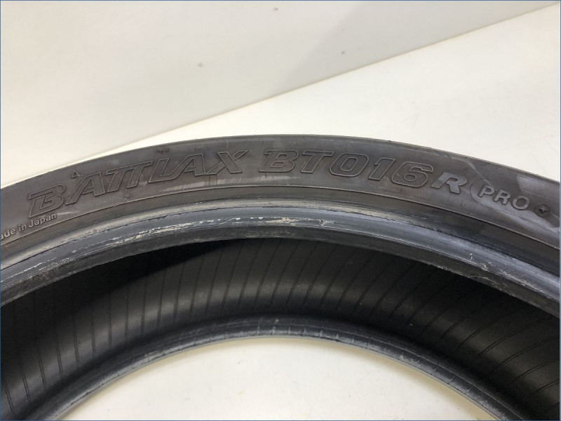 BRIDGESTONE BATTLAX BT016 180/55-17