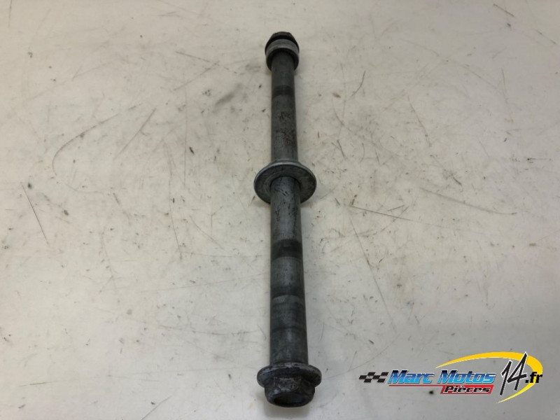 AXE DE ROUE ARRIERE HONDA 600 CBR F ABS 2011