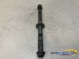 AXE DE ROUE ARRIERE HONDA 600 CBR F ABS 2011