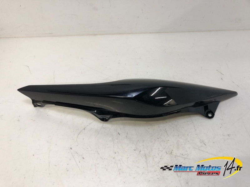 CACHE LATERAL DROIT HONDA 600 CBR F ABS 2011