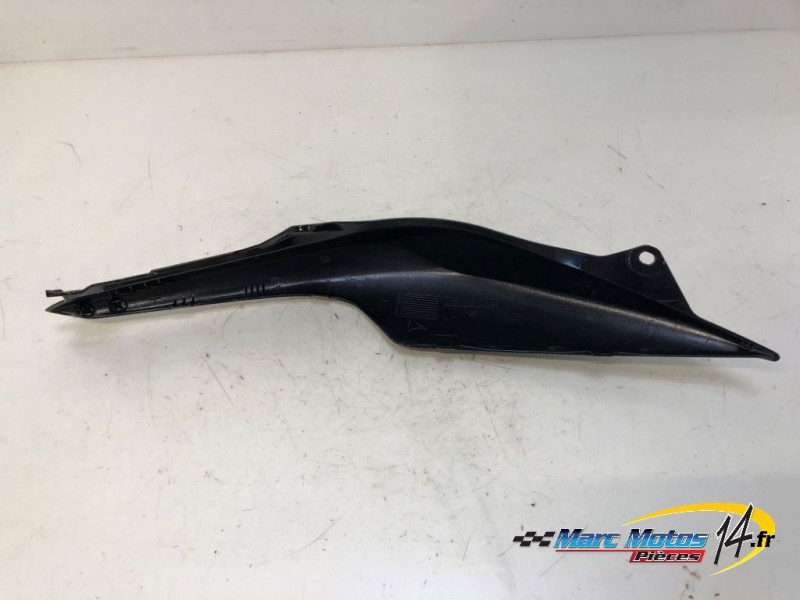 CACHE LATERAL DROIT HONDA 600 CBR F ABS 2011