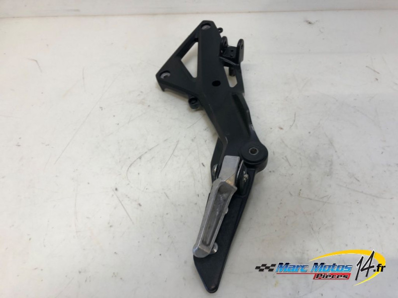 PLATINE MIXTE DROITE HONDA 600 CBR F ABS 2011