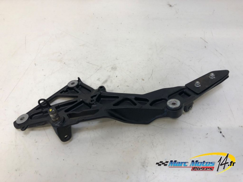 PLATINE MIXTE DROITE HONDA 600 CBR F ABS 2011