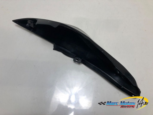 CACHE LATERAL DROIT YAMAHA FZ6 N 2007