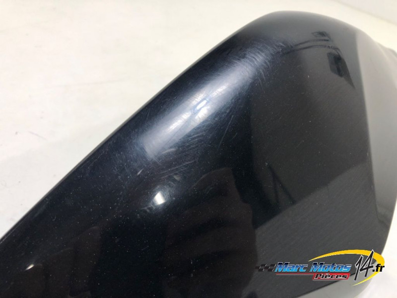 CACHE LATERAL DROIT YAMAHA FZ6 N 2007