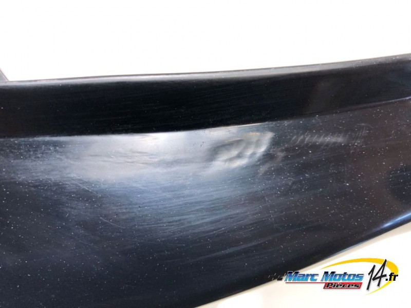 CACHE LATERAL DROIT YAMAHA FZ6 N 2007