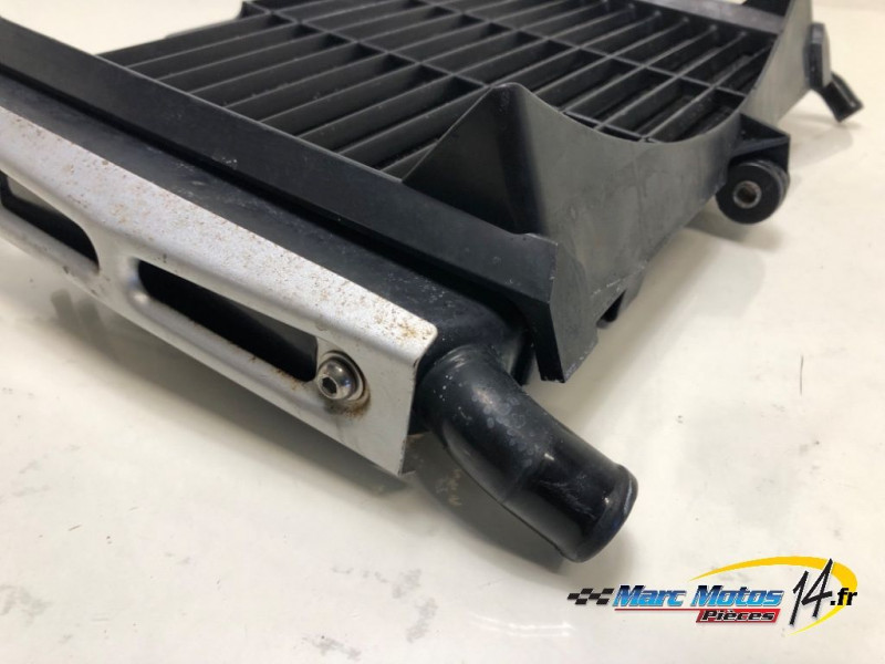 RADIATEUR D'EAU YAMAHA FZ6 N 2007