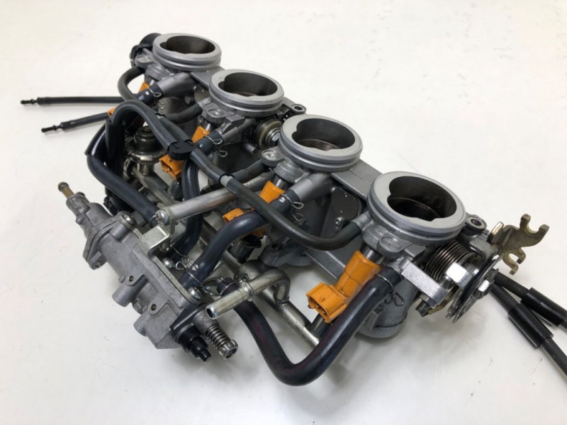 RAMPE D'INJECTION YAMAHA FZ6 N 2007