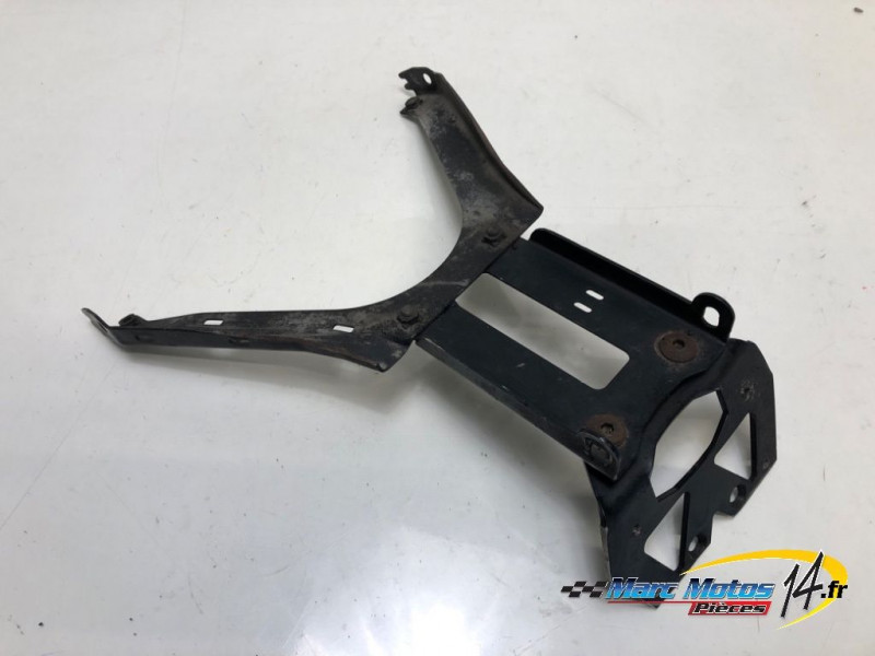 SUPPORT DE PLAQUE YAMAHA FZ6 N 2007