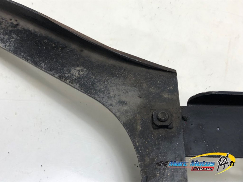 SUPPORT DE PLAQUE YAMAHA FZ6 N 2007