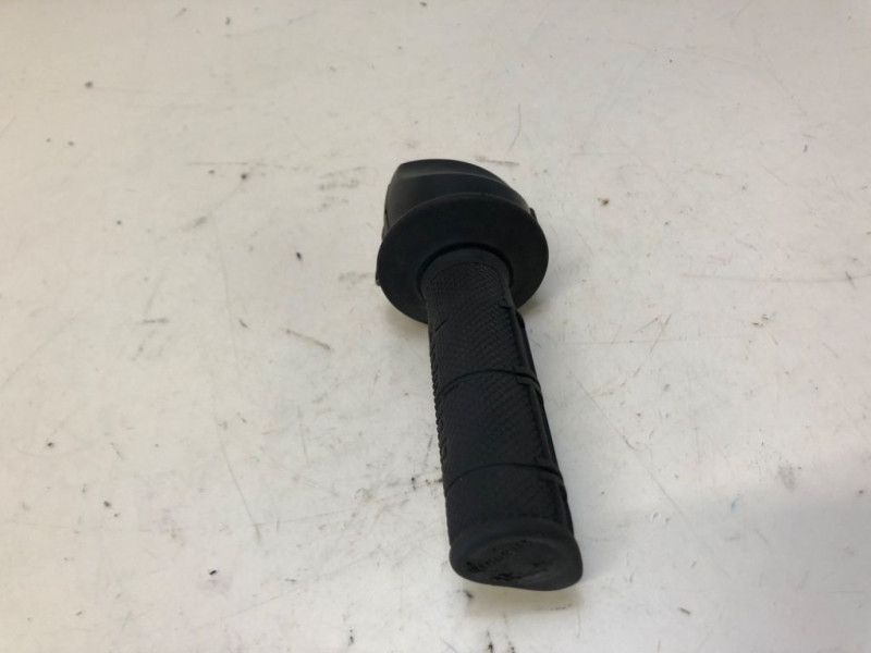 POIGNEE DE GAZ RIEJU 50 MRT 2023