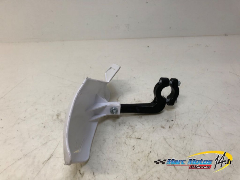 PROTEGE MAIN RIEJU 50 MRT 2023