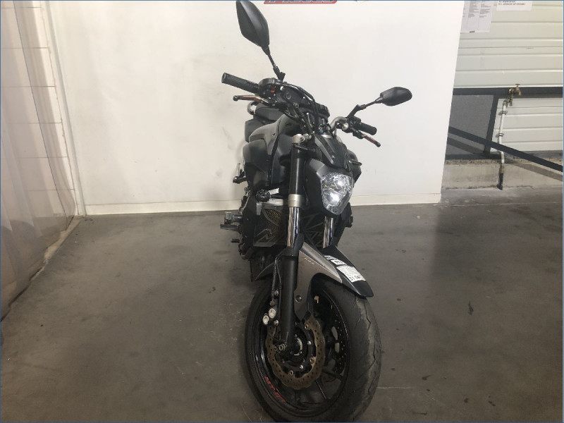 YAMAHA MT07 