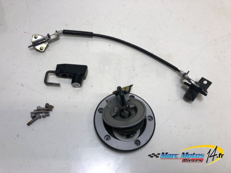 BOUCHON DE RESERVOIR YAMAHA FZ6 N 2007