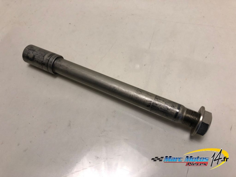 AXE DE ROUE AVANT SUZUKI 750 GSX-S 2019