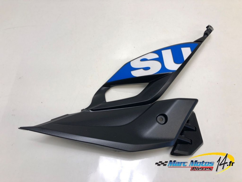 CACHE LATERAL INTERMEDIAIRE DROIT SUZUKI 750 GSX-S 2019