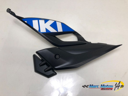 CACHE LATERAL INTERMEDIAIRE GAUCHE SUZUKI 750 GSX-S 2019