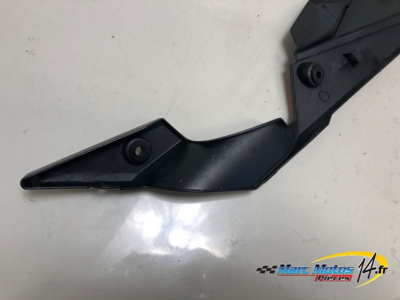 DEMI SABOT GAUCHE SUZUKI 750 GSX-S 2019