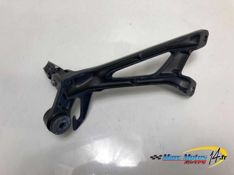 PLATINE ARRIERE DROITE SUZUKI 750 GSX-S 2019