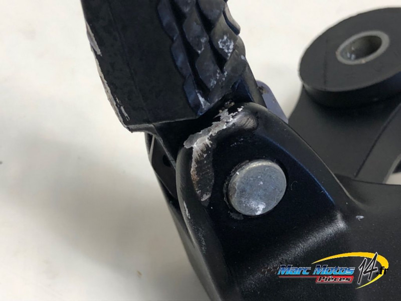 PLATINE ARRIERE DROITE SUZUKI 750 GSX-S 2019