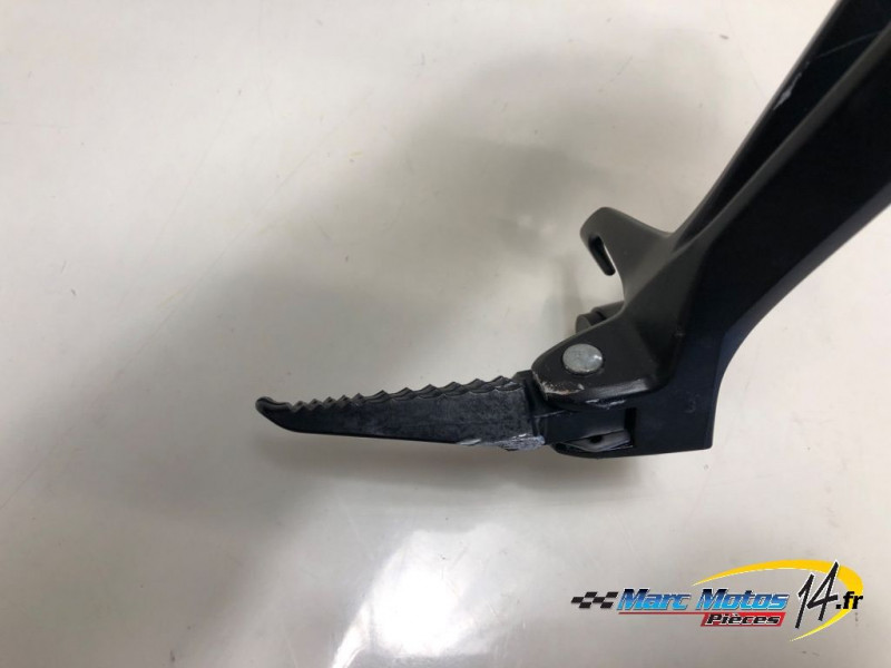 PLATINE ARRIERE DROITE SUZUKI 750 GSX-S 2019