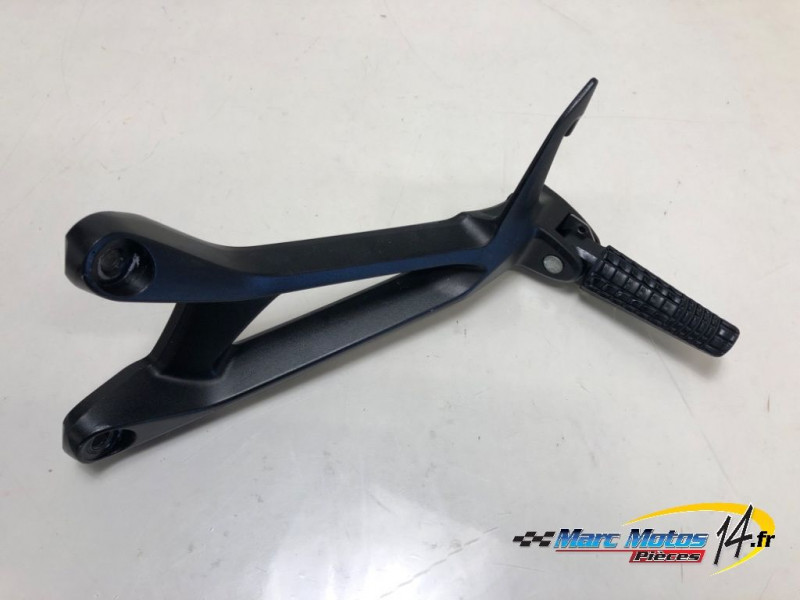 PLATINE ARRIERE GAUCHE SUZUKI 750 GSX-S 2019