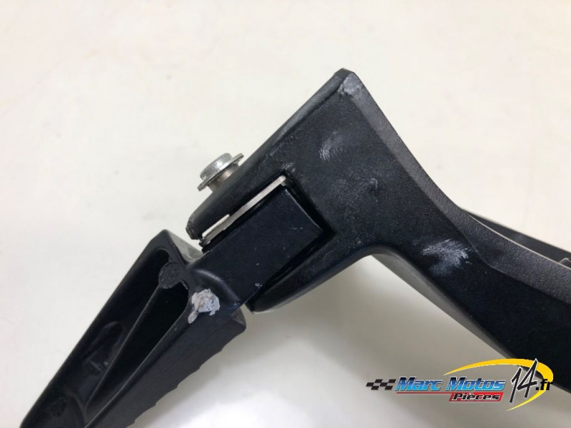 PLATINE ARRIERE GAUCHE SUZUKI 750 GSX-S 2019