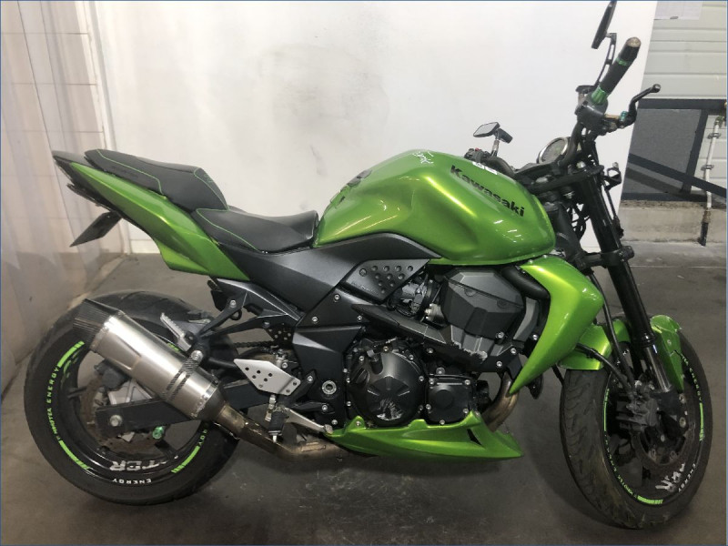 KAWASAKI Z750 