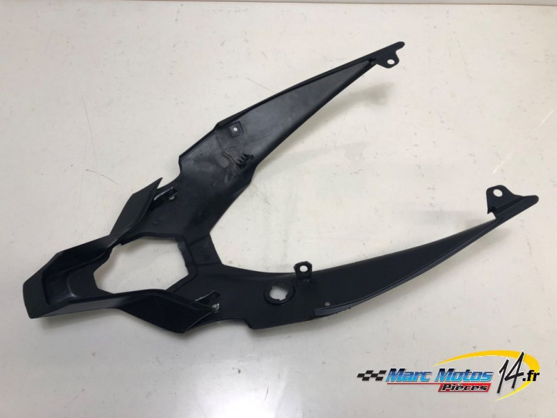 PASSAGE DE ROUE DUCATI 1100 STREETFIGHTER V4 S 2022