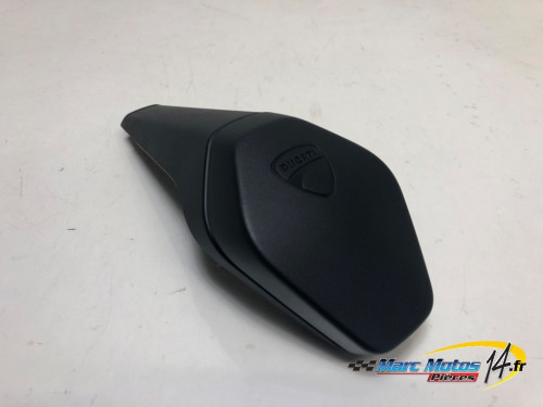 PLASTIQUES ET CAOUTCHOUCS DIVERS DUCATI 1100 STREETFIGHTER V4 S 2022