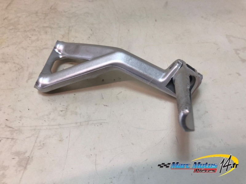 PLATINE ARRIERE DROITE DUCATI 1100 STREETFIGHTER V4 S 2022