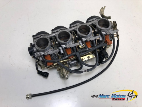 RAMPE D&#039;INJECTION YAMAHA R6 2005