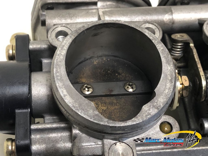 RAMPE D'INJECTION YAMAHA R6 2005