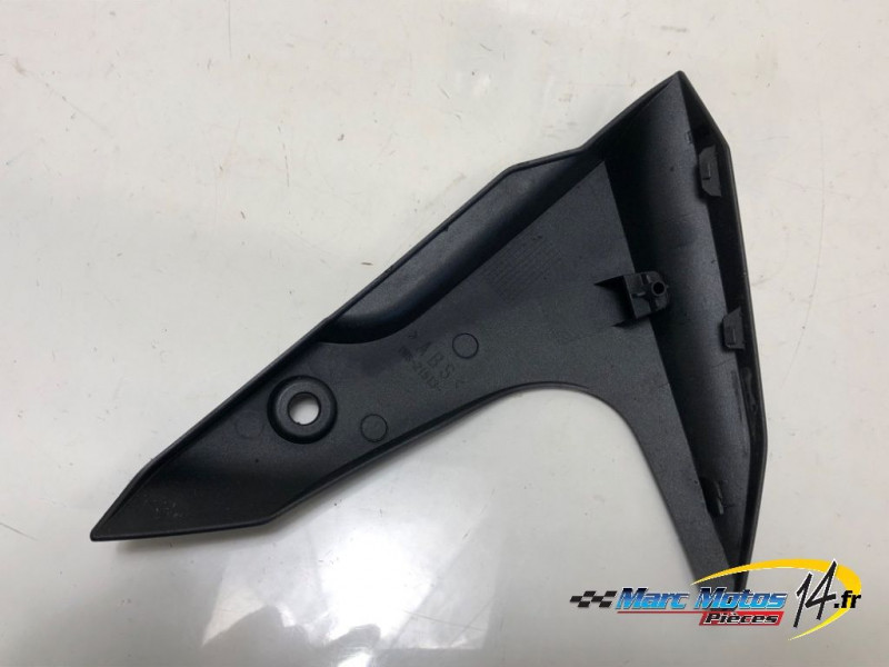 GARDE BOUE AVANT YAMAHA MT07 A2 2014