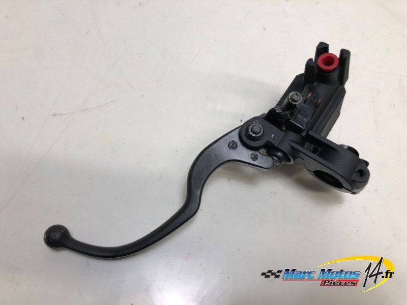 MAITRE CYLINDRE DE FREIN AVANT YAMAHA 125 XMAX 2012