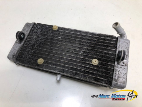 RADIATEUR D&#039;EAU YAMAHA 125 XMAX 2012