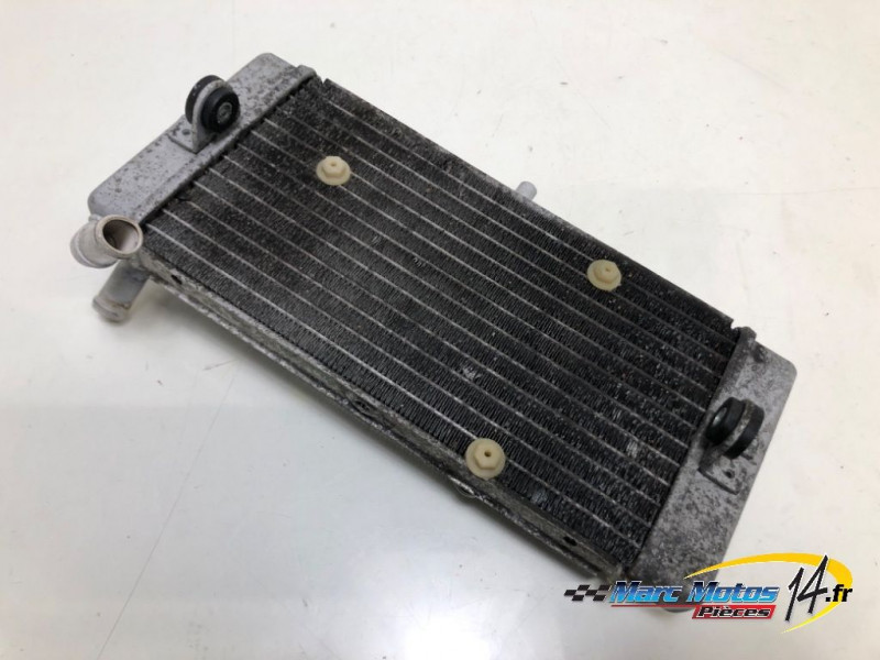 RADIATEUR D'EAU YAMAHA 125 XMAX 2012