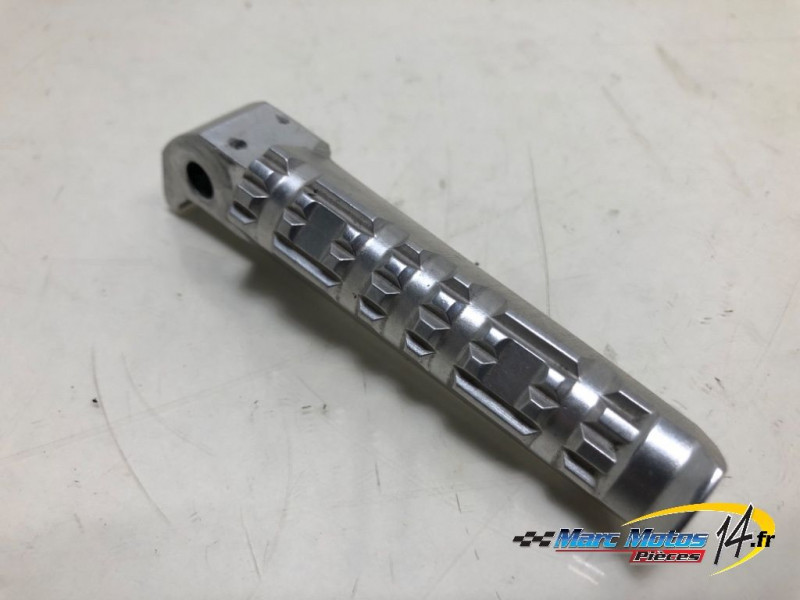 REPOSE-PIED ARRIERE GAUCHE YAMAHA 125 XMAX 2012