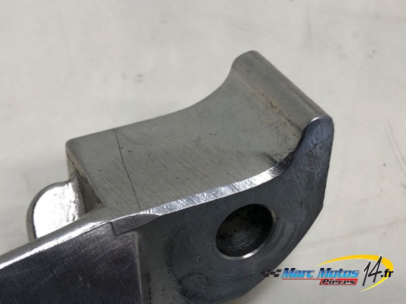 REPOSE-PIED ARRIERE GAUCHE YAMAHA 125 XMAX 2012