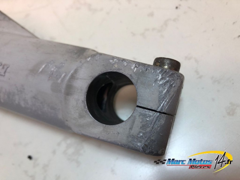 BRAS DE FOURCHE DROIT DUCATI 600 MONSTER 1996