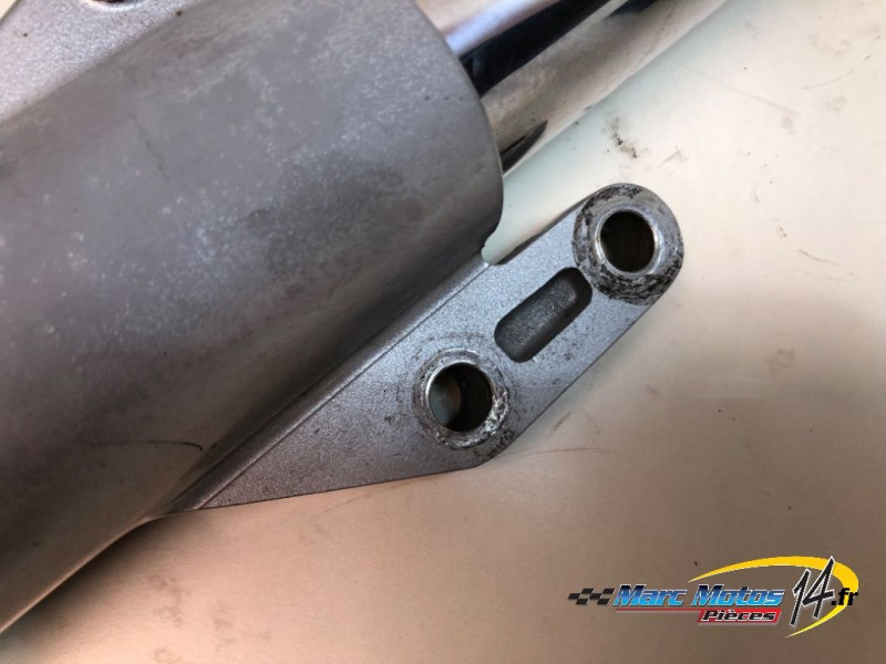 BRAS DE FOURCHE GAUCHE DUCATI 600 MONSTER 1996