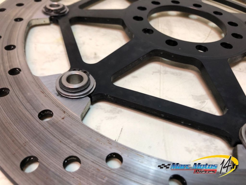 DISQUE AVANT GAUCHE DUCATI 600 MONSTER 1996