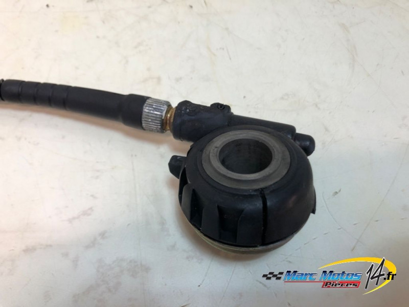 ENTRAINEUR DE COMPTEUR DUCATI 600 MONSTER 1996