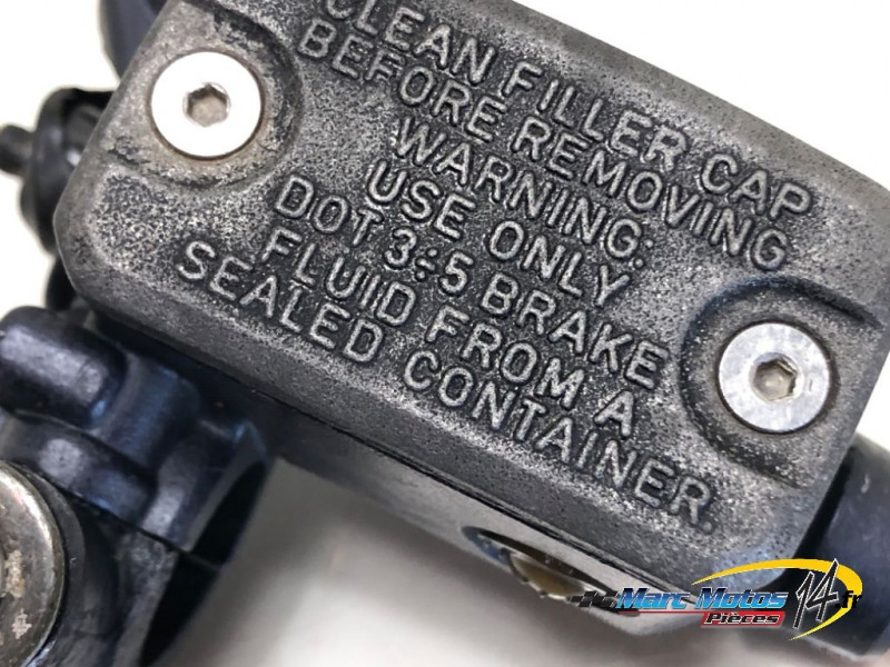 MAITRE CYLINDRE D'EMBRAYAGE DUCATI 600 MONSTER 1996