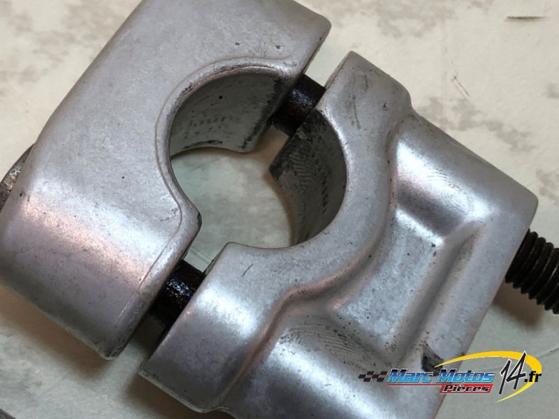 PONTET DE GUIDON DUCATI 600 MONSTER 1996