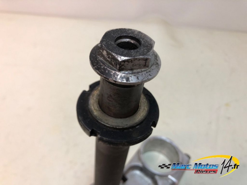 TE DE FOURCHE INFERIEUR DUCATI 600 MONSTER 1996